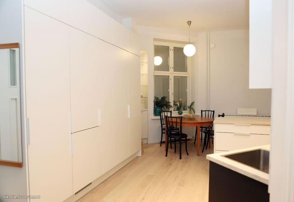 Corner Apartment Helsingfors Exteriör bild